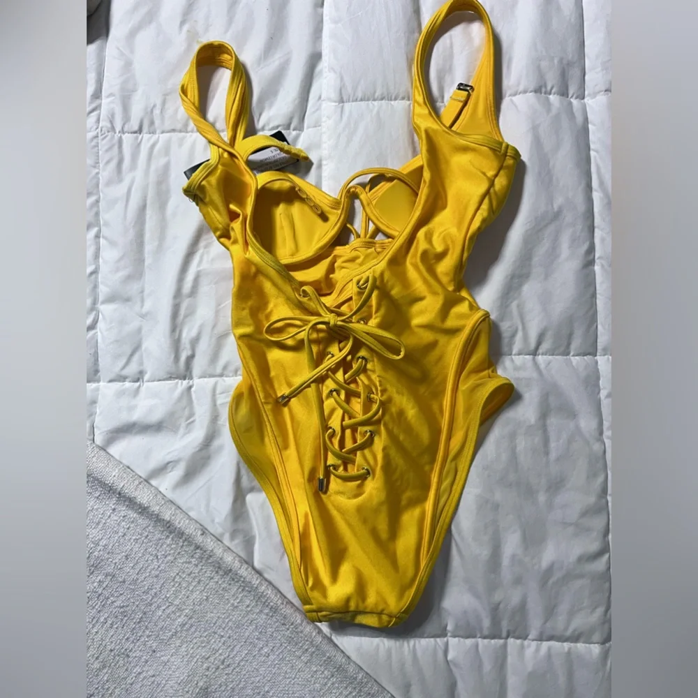 BFYNE SWIM NWT - Picture 5 of 6